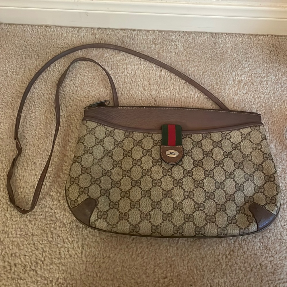 Authentic Gucci Crossbody Purse
